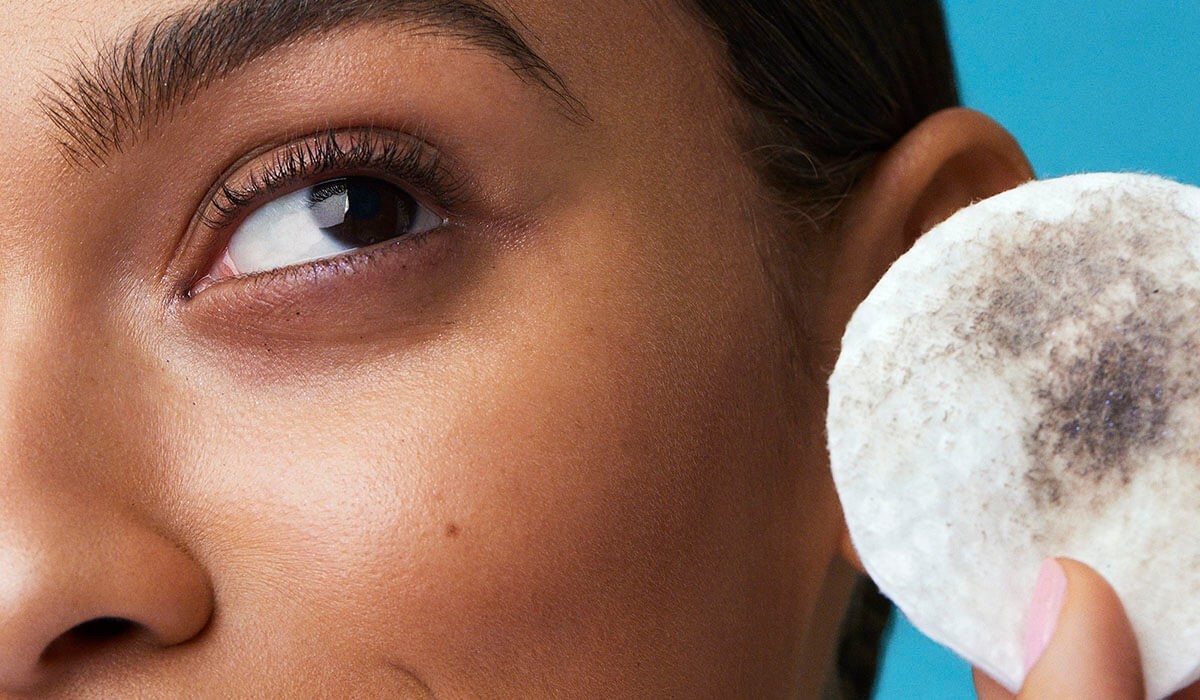 makeup-remover-guide-image-hero
